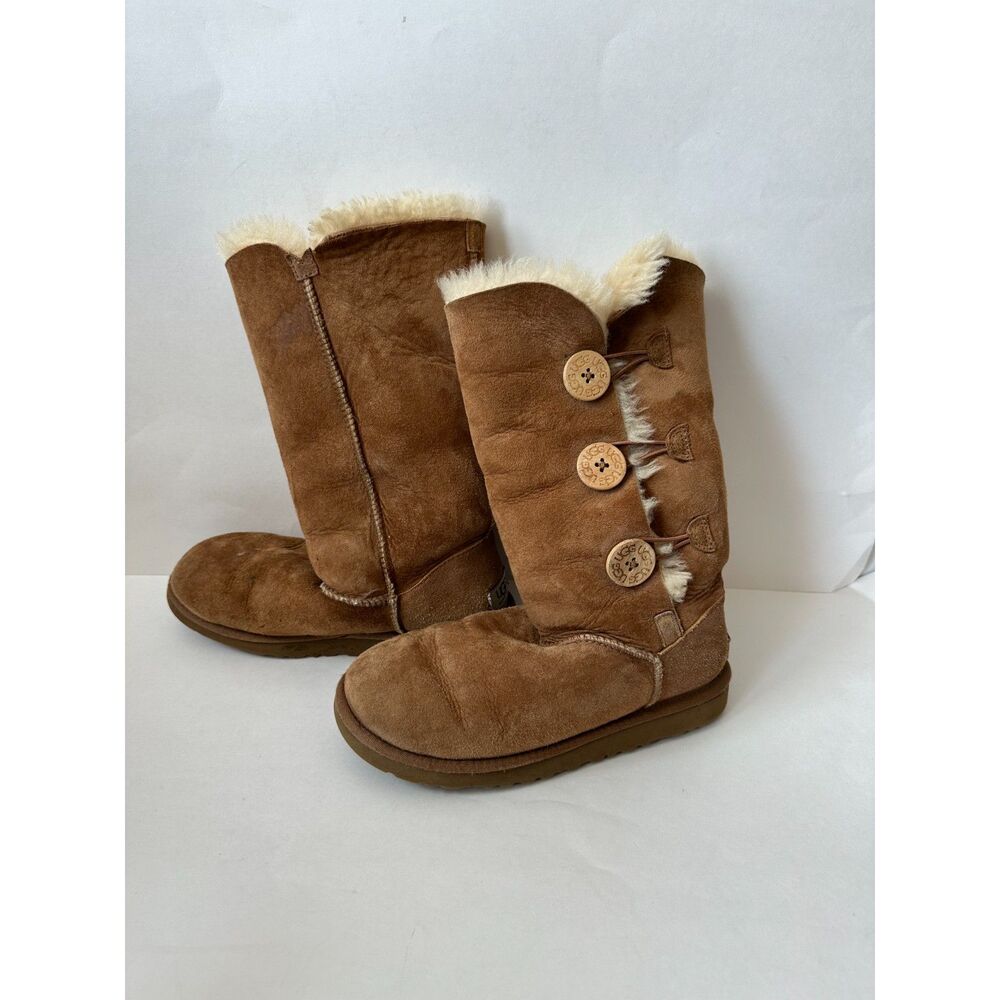 UGG Bailey Button Triplet II Boot in Chestnut Sue… - image 1
